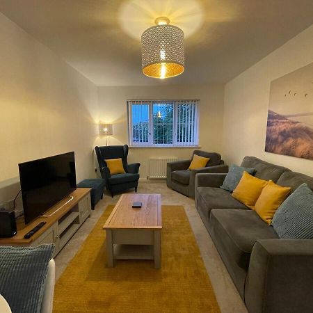 2 Bedroom Luxury Flat In Quiet Village Of Bishopton Bishopton  Eksteriør bilde